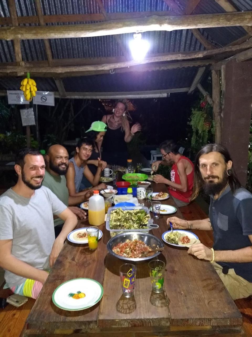 Bambu Hostel Давид Екстер'єр фото